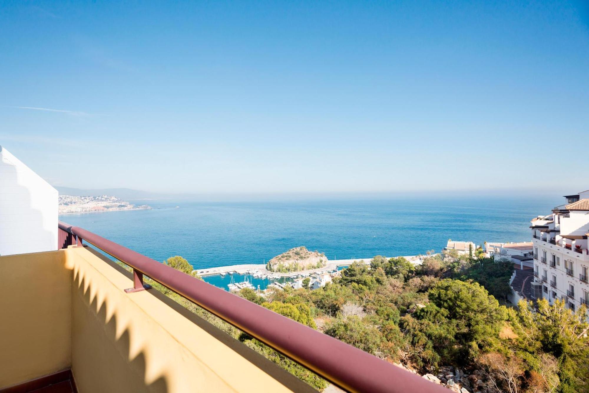 Hotel Best Alcazar La Herradura  Exterior photo