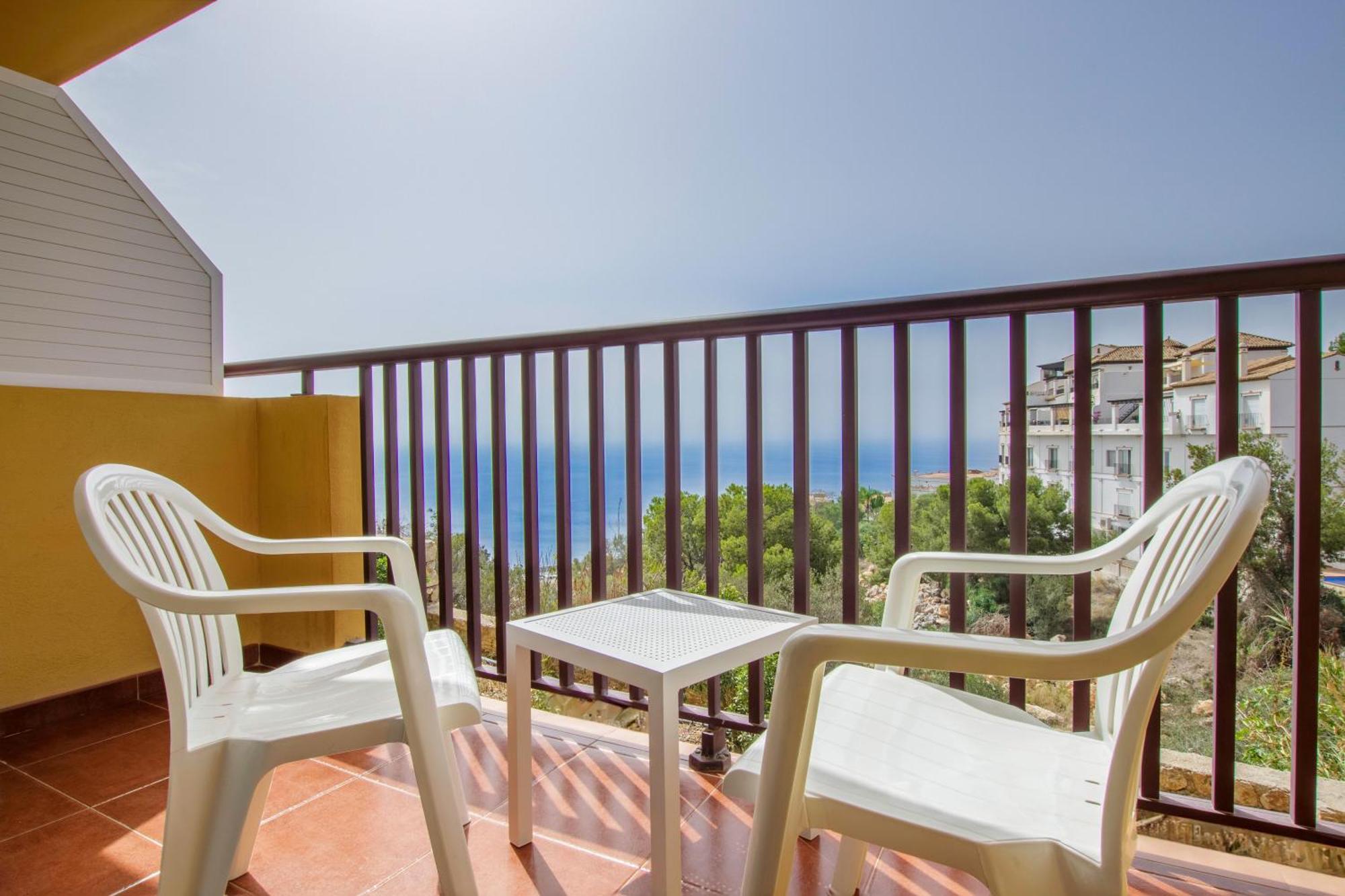 Hotel Best Alcazar La Herradura  Exterior photo