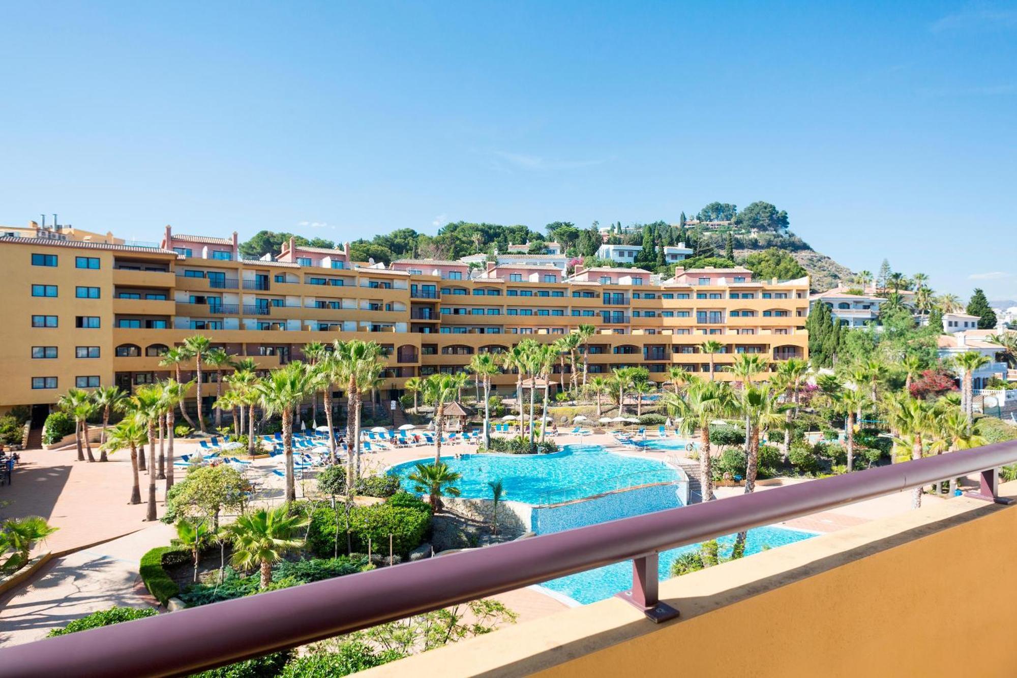 Hotel Best Alcazar La Herradura  Exterior photo