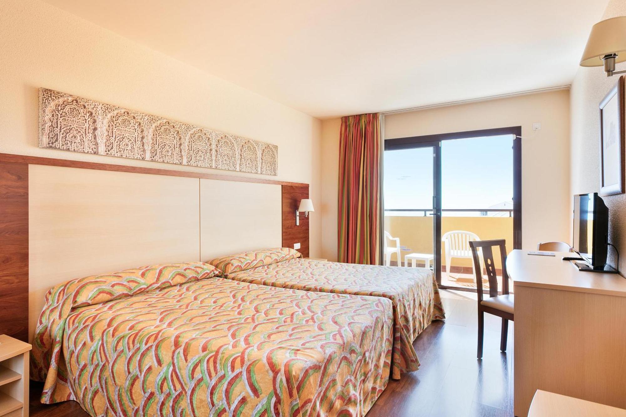 Hotel Best Alcazar La Herradura  Exterior photo