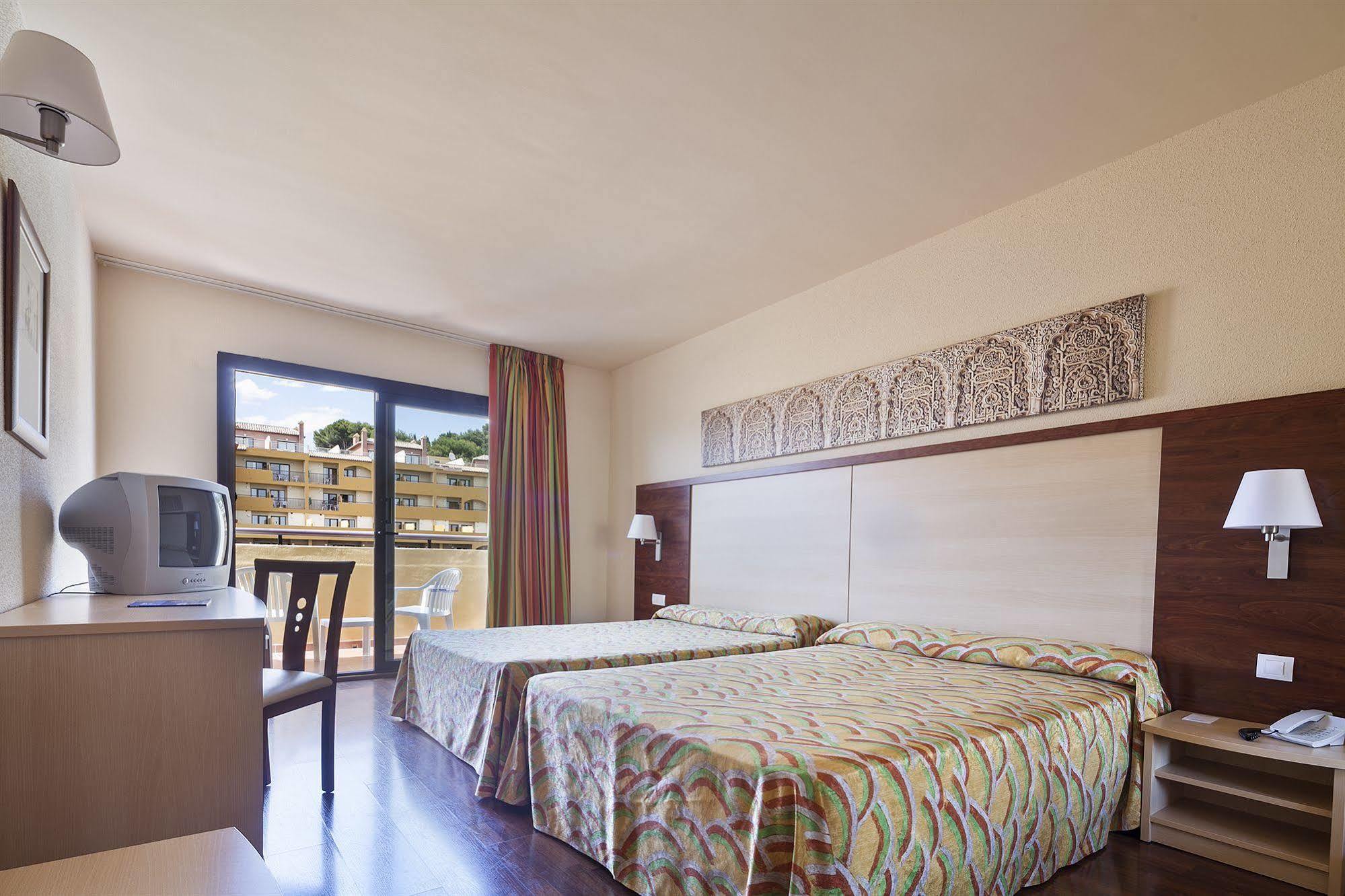 Hotel Best Alcazar La Herradura  Exterior photo